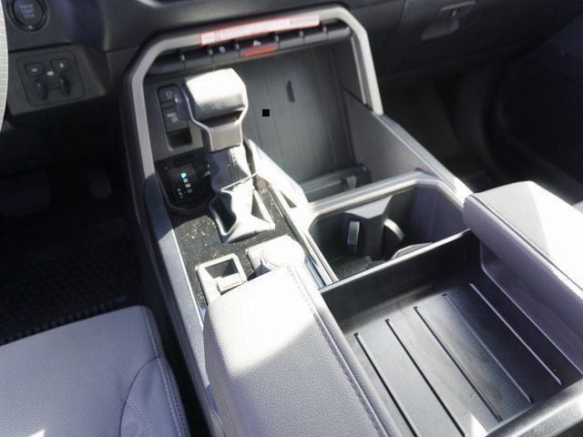 2025 Toyota Tundra SR5 - Photo 18