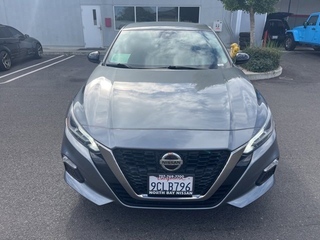 2022 Nissan Altima 2.5 SR photo 2