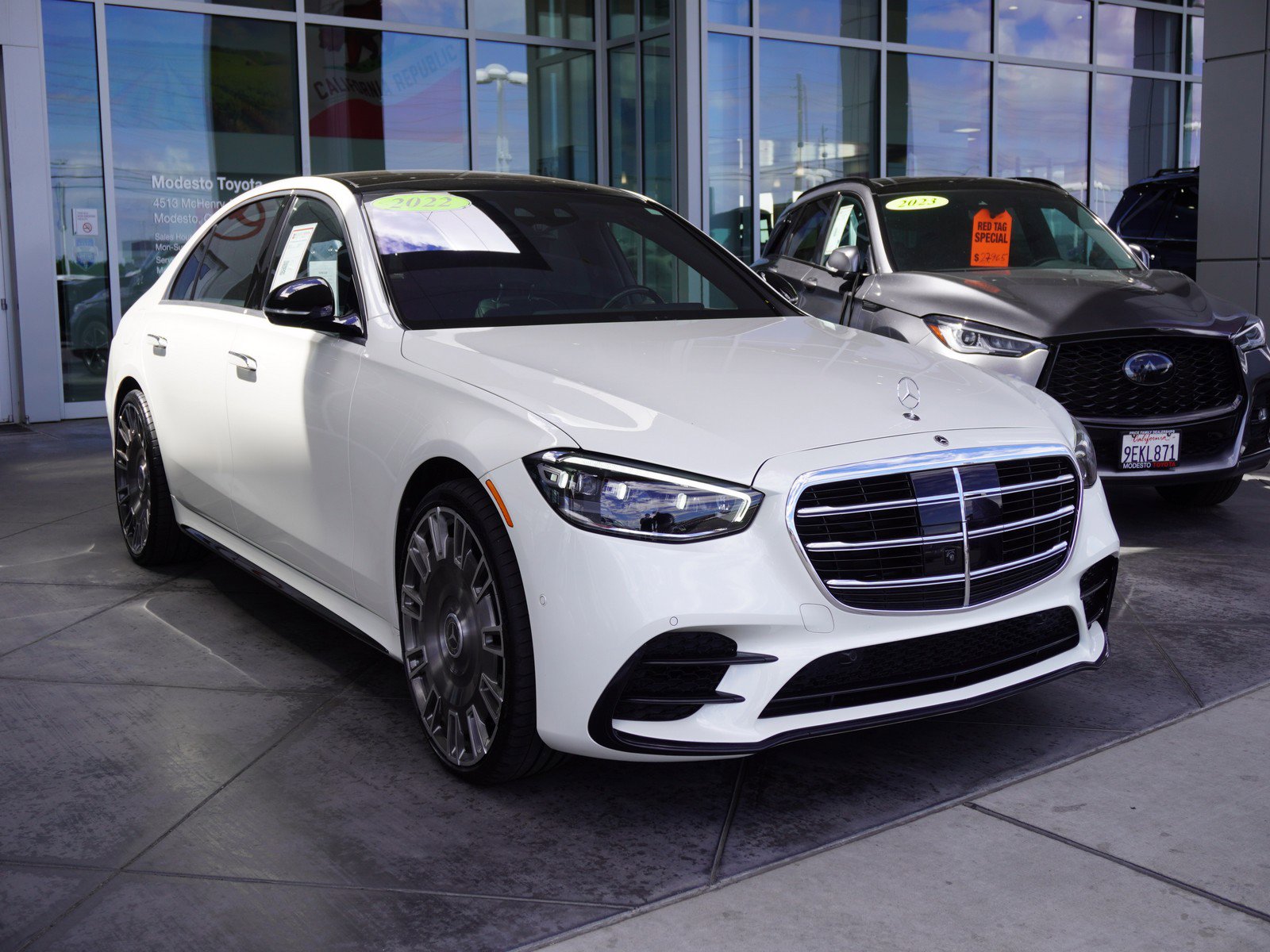 2022 Mercedes-Benz S-Class S 580 4MATIC's photo