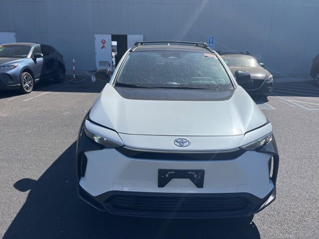 2024 Toyota bZ4X XLE photo 2