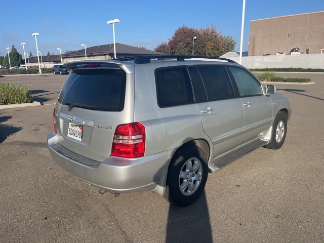 2003 Toyota Highlander photo 3