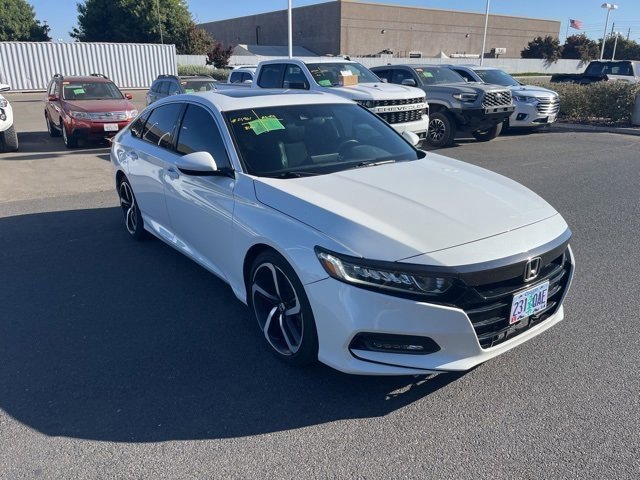 2018 Honda Accord Sport 2.0T photo 2