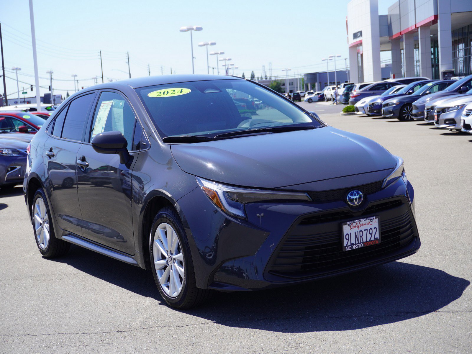 2024 Toyota Corolla LE