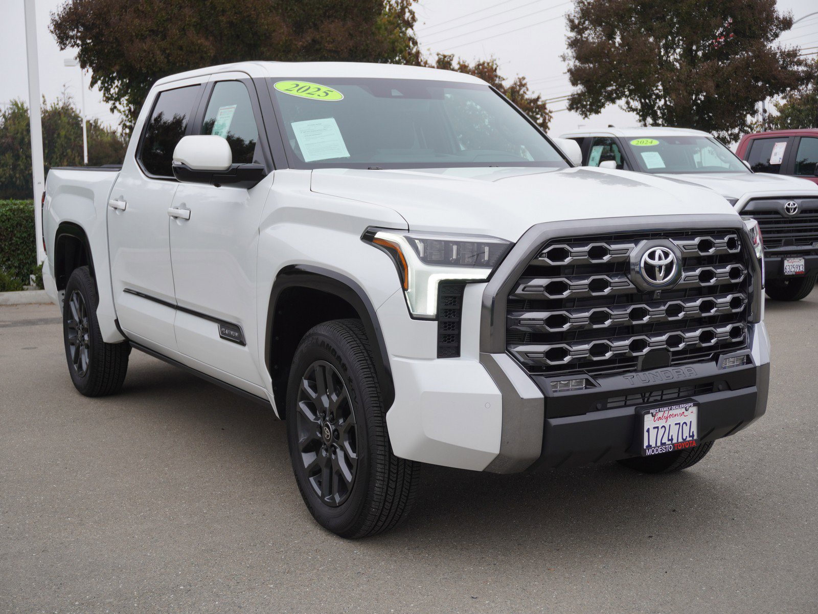 2025 Toyota Tundra Truck CrewMax 