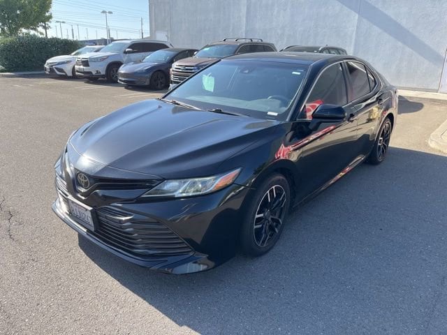 2018 Toyota Camry 2.5 Auto LE's photo