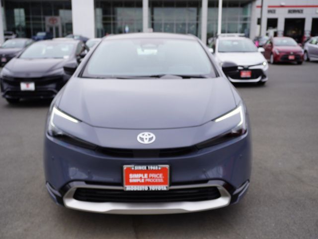 2026 Toyota Prius Plug-in Hybrid XSE Premium - Photo 6