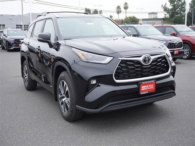 2026 Toyota Highlander Hybrid XLE AWD 
