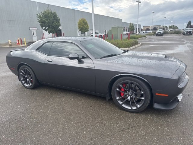 2023 Dodge Challenger GT photo 4