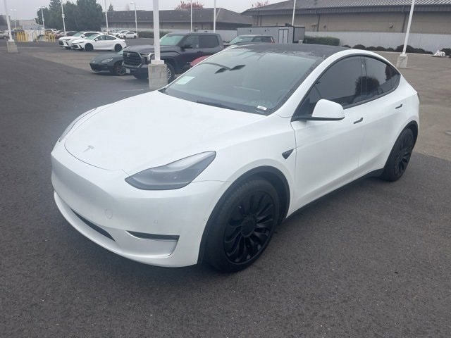 2022 Tesla Model Y Performance's photo