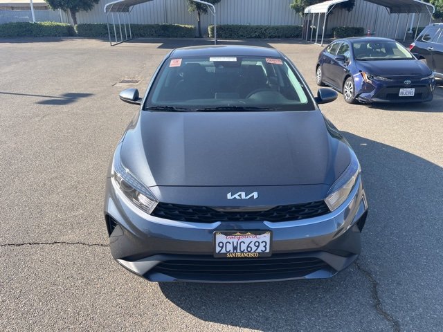 2023 Kia Forte LXS photo 3