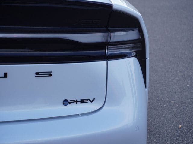 2026 Toyota Prius Plug-in Hybrid Nightshade - Photo 9