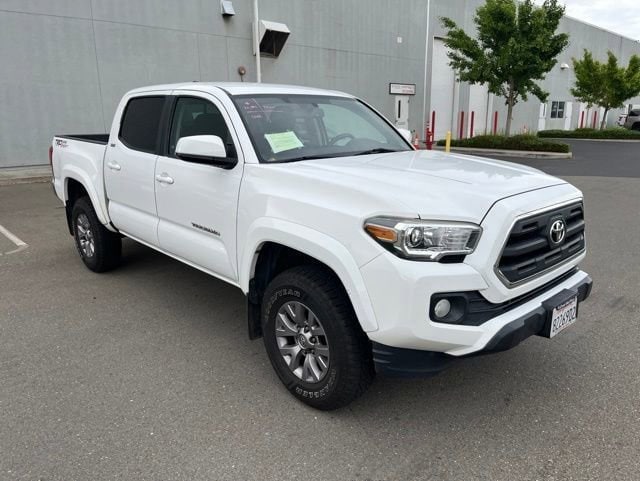 2017 Toyota Tacoma SR5