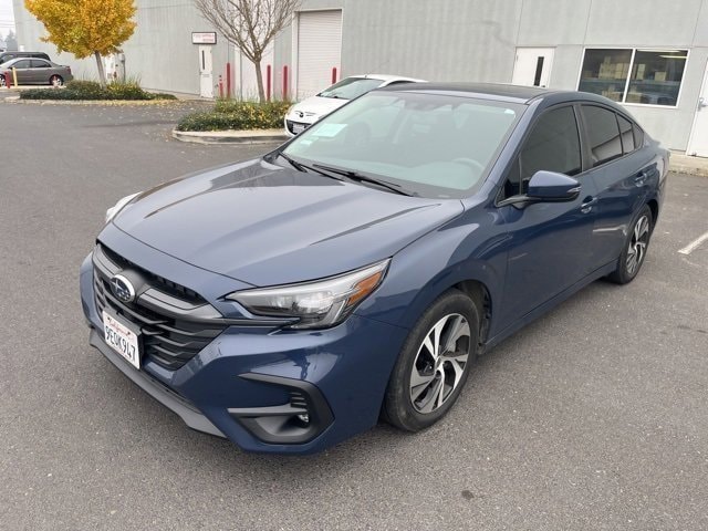 2023 Subaru Legacy Premium's photo