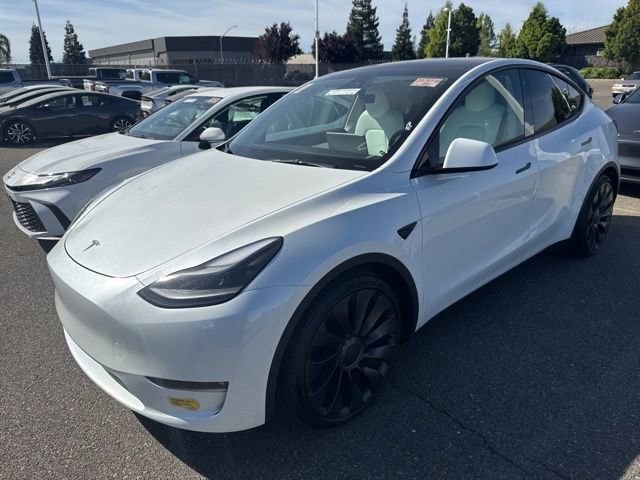 Used 2022 Tesla Model Y Performance with VIN 7SAYGDEF4NF393676 for sale in Modesto, CA