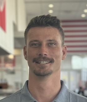 Staff member Luke Van Vliet from ID_6654ef
