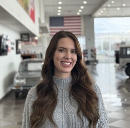 Staff member Samantha Cattolico from ID_6654ef