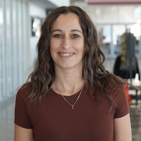 Staff member Amy Maire from ID_6654ef