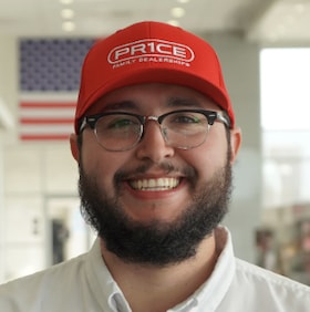 Staff member Fernando Mota from ID_caa543