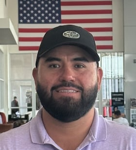 Staff member Jerardo Castro from ID_6654ef
