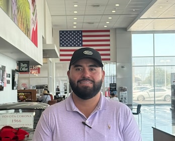 Staff member Jerardo Castro from ID_6654ef