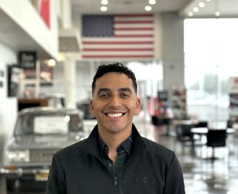 Staff member Bobby Solis from ID_6654ef