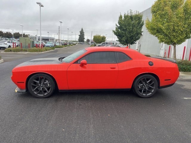 2023 Dodge Challenger GT photo 4