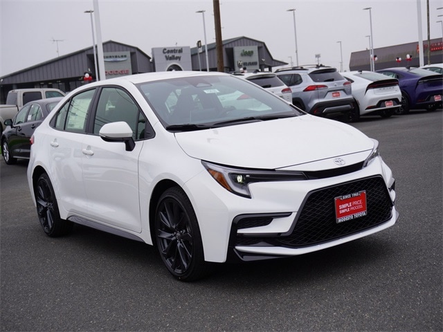 2026 Toyota Corolla SE's photo