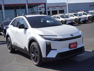 Used 2027 Toyota C-HR SE for sale in Modesto, CA