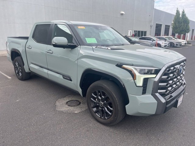 2024 Toyota Tundra Platinum photo 2