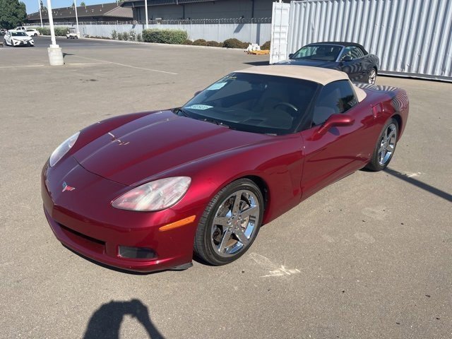 2007 Chevrolet Corvette Convertible photo 2