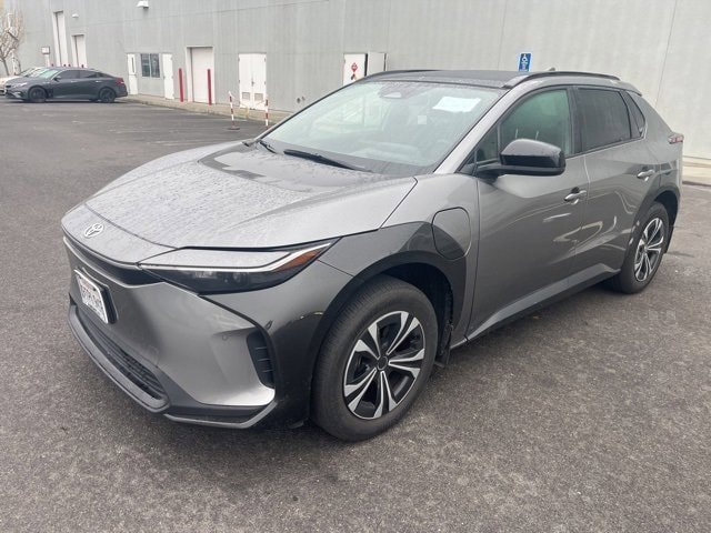2024 Toyota bZ4X XLE's photo