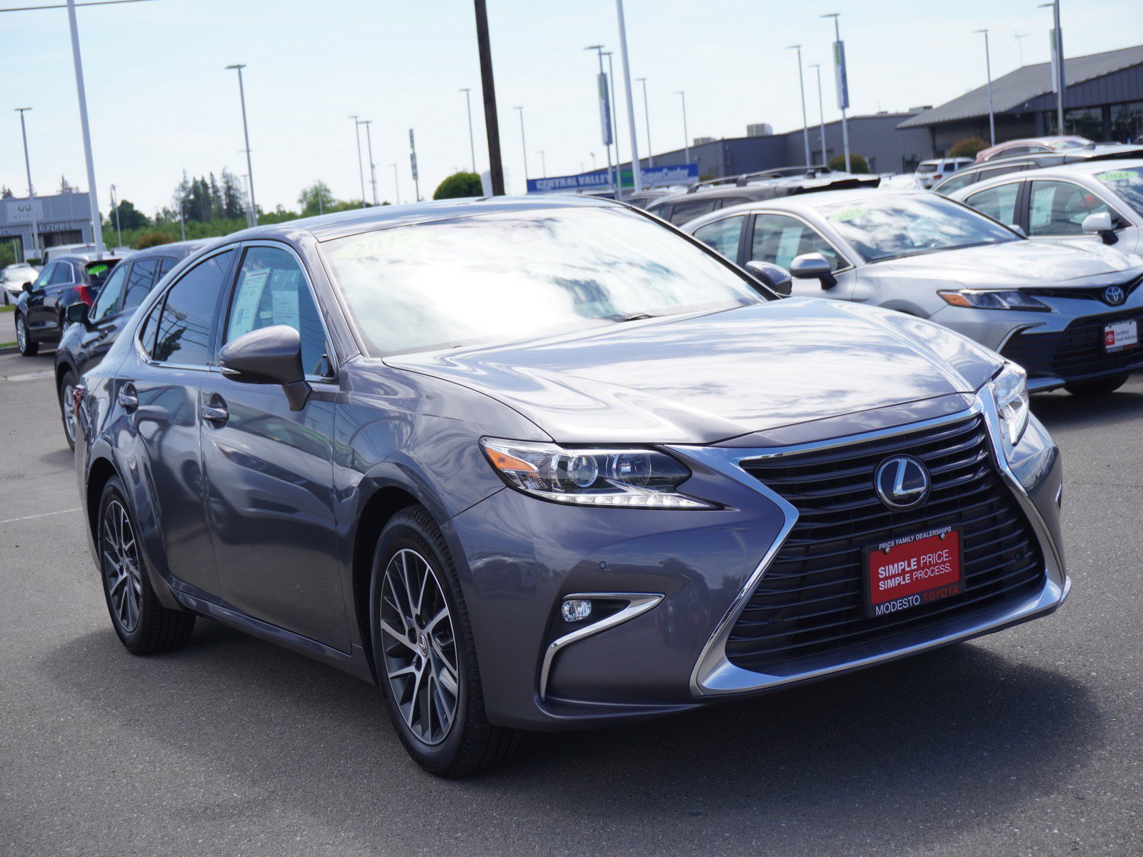 2017 Lexus ES