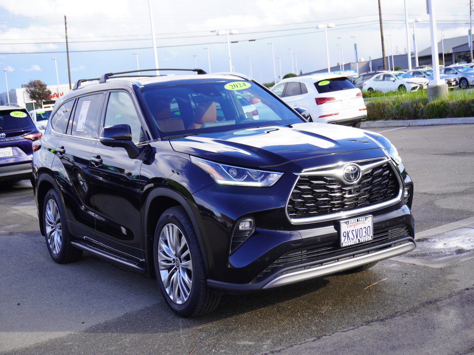 2024 Toyota Highlander SUV 