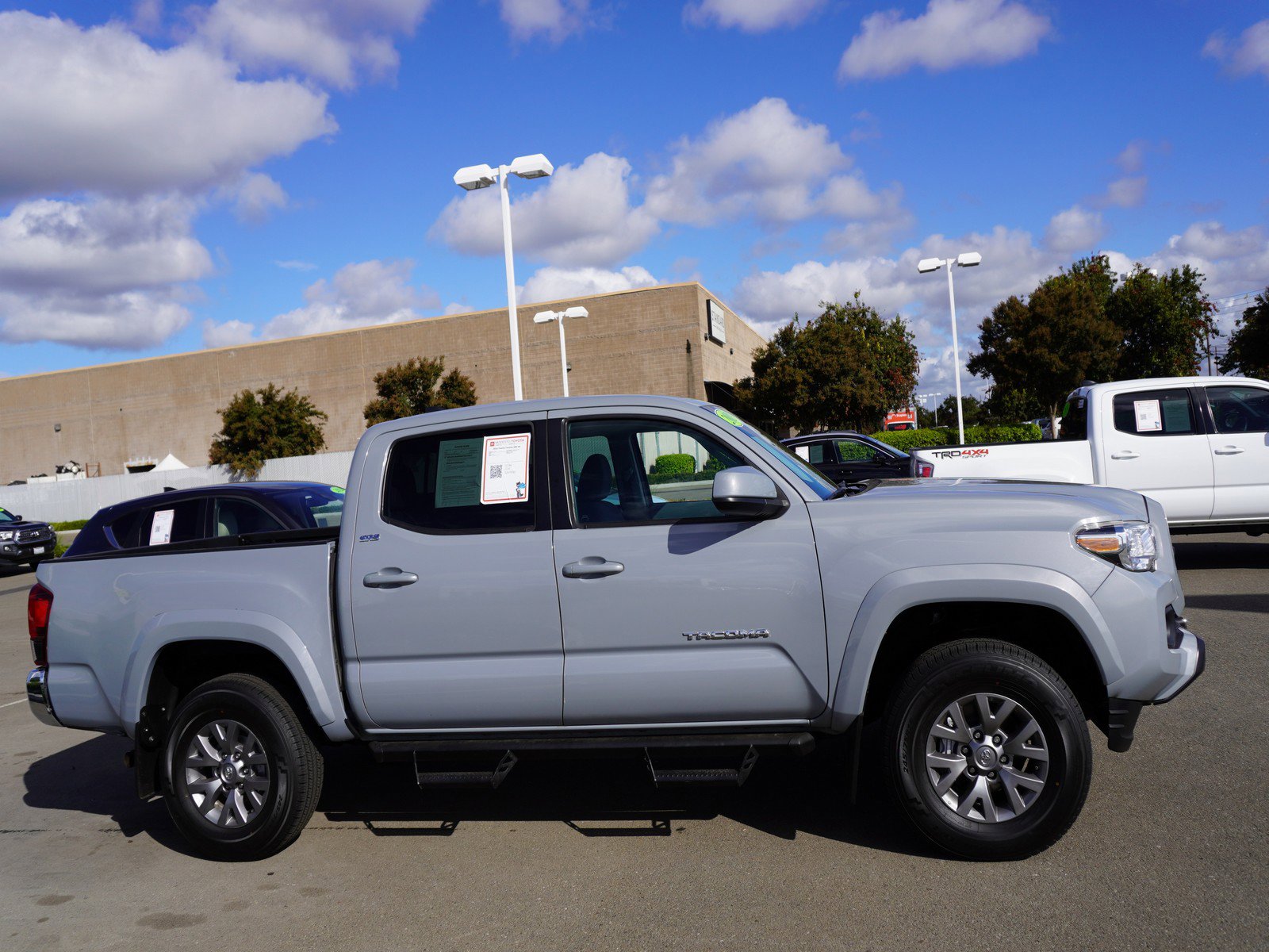 2019 Toyota Tacoma SR5 V6 photo 4