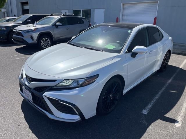 2023 Toyota Camry XSE's photo