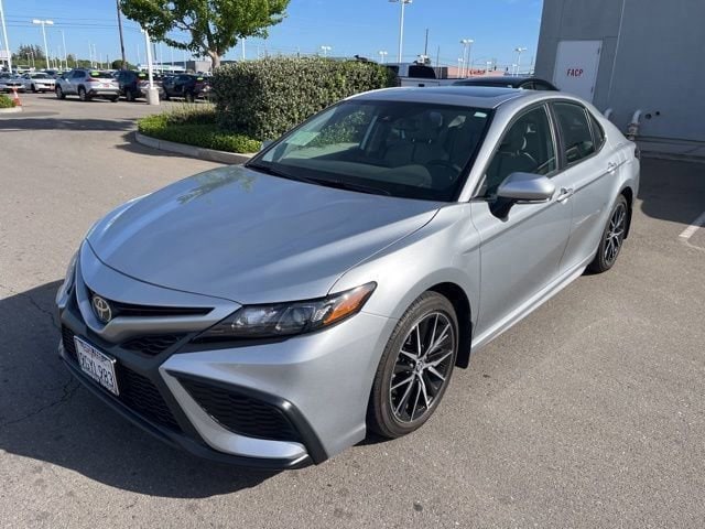 2023 Toyota Camry Sedan 