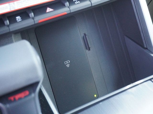 2025 Toyota Sequoia Platinum - Photo 32