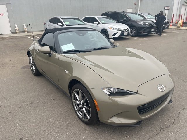 2023 Mazda MX-5 Miata Miata Grand Touring photo 3
