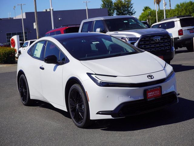 2026 Toyota Prius Hatchback 