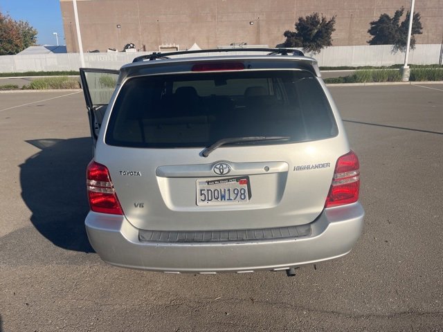 2003 Toyota Highlander photo 4