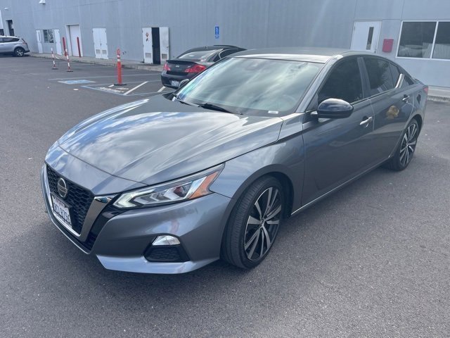 2022 Nissan Altima 2.5 SR photo 3