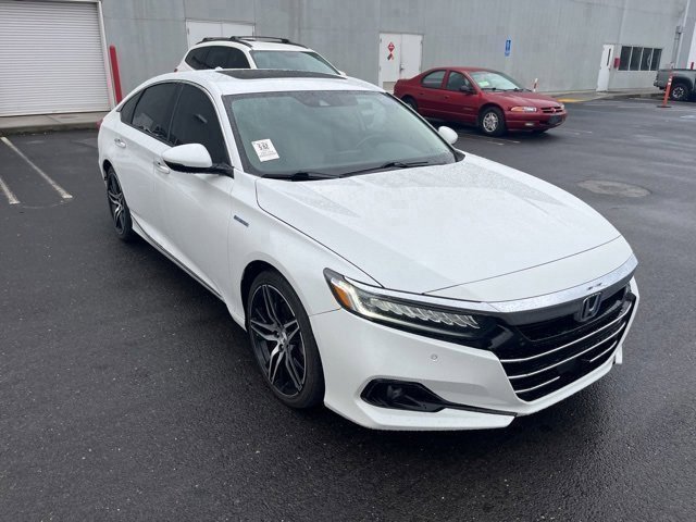 2021 Honda Accord Hybrid Touring photo 3