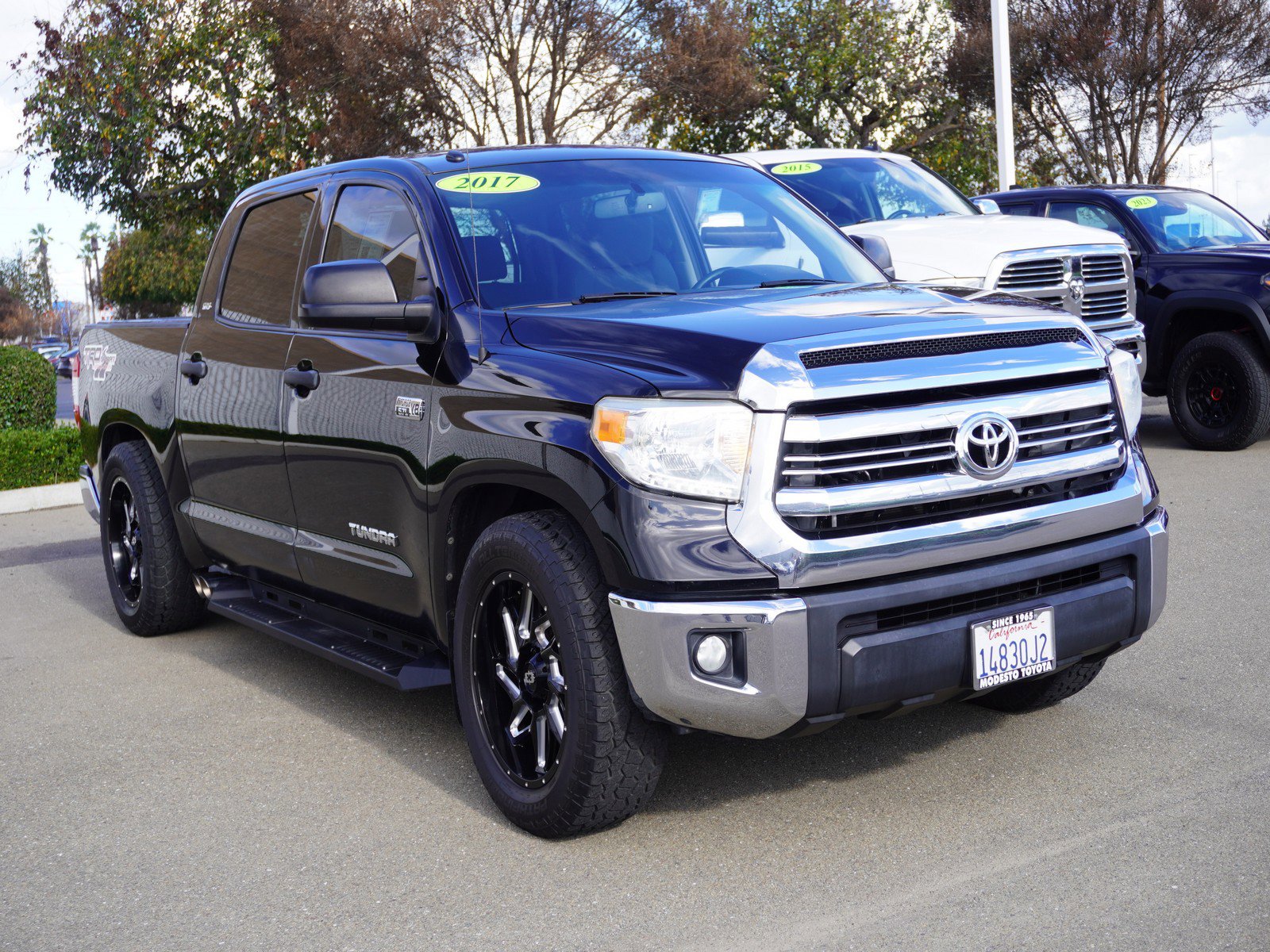 2017 Toyota Tundra Truck CrewMax 