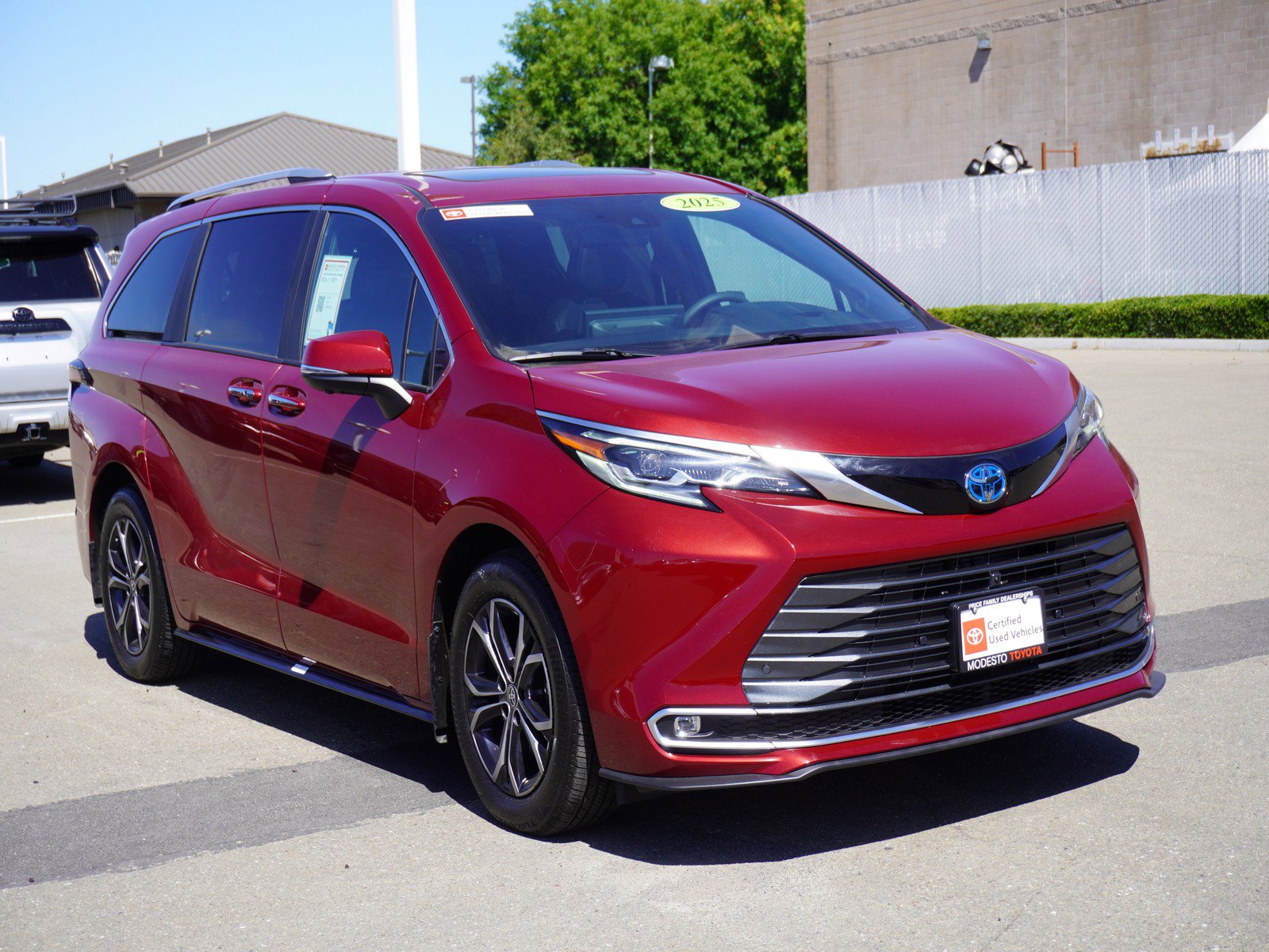 2025 Toyota Sienna Van Passenger Van 