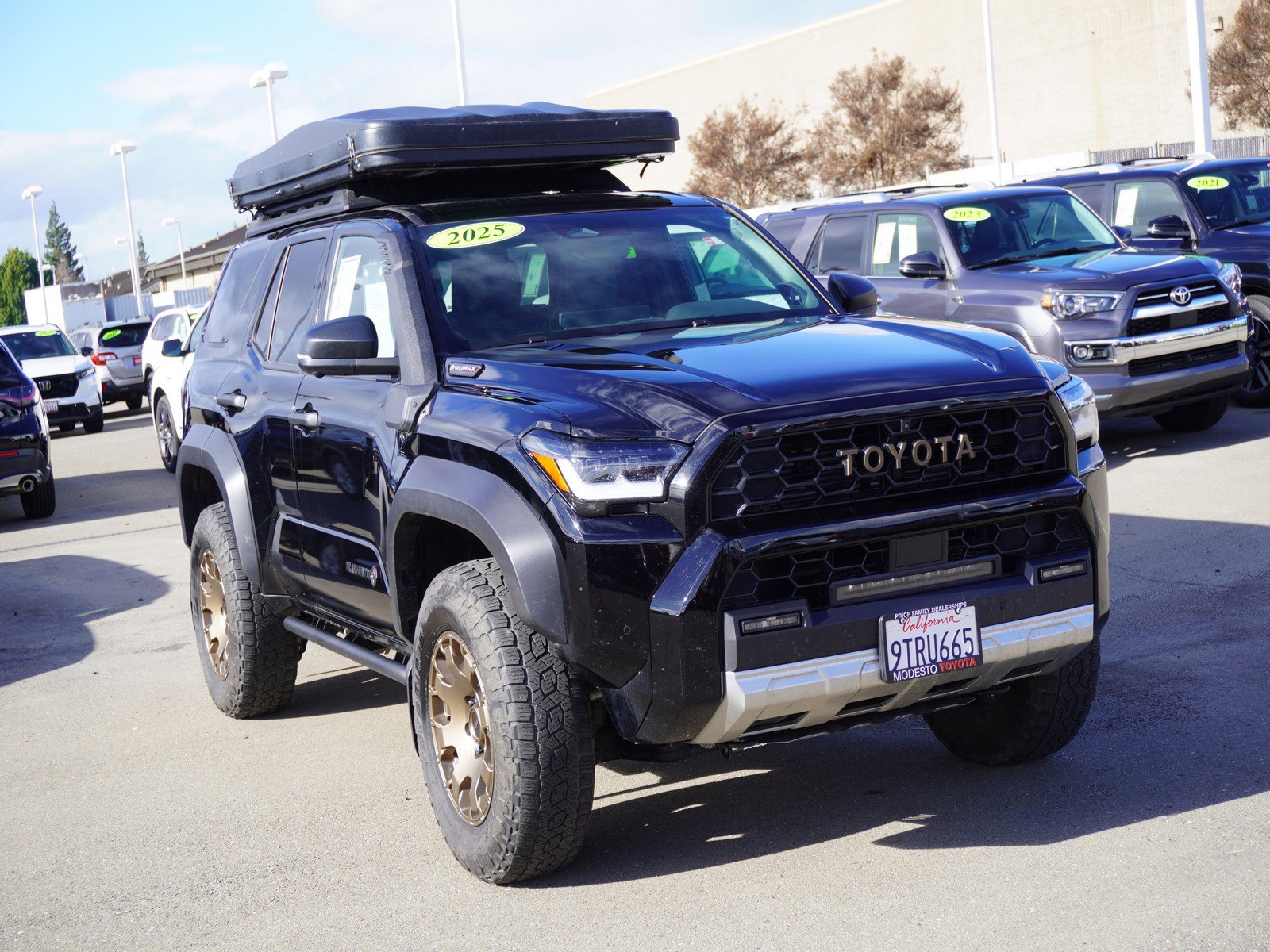 2025 Toyota 4Runner Trailhunter's photo