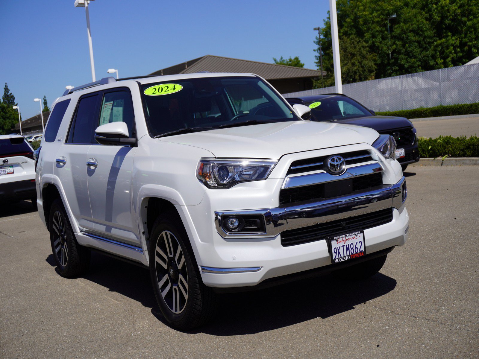 2024 Toyota 4Runner Limited 4WD V6's photo
