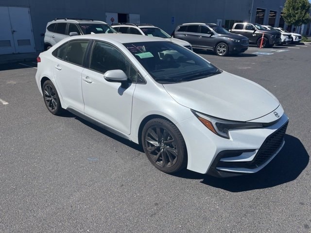 Certified 2023 Toyota Corolla SE with VIN JTDS4MCE6P3516707 for sale in Kansas City