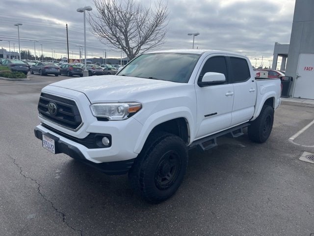 2020 Toyota Tacoma SR5's photo