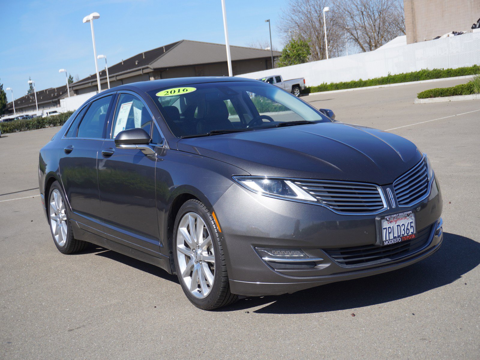 2016 Lincoln MKZ Base