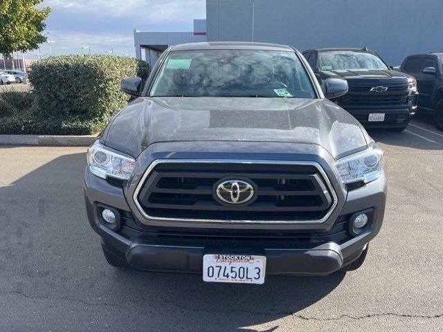 2022 Toyota Tacoma SR5 V6 photo 2